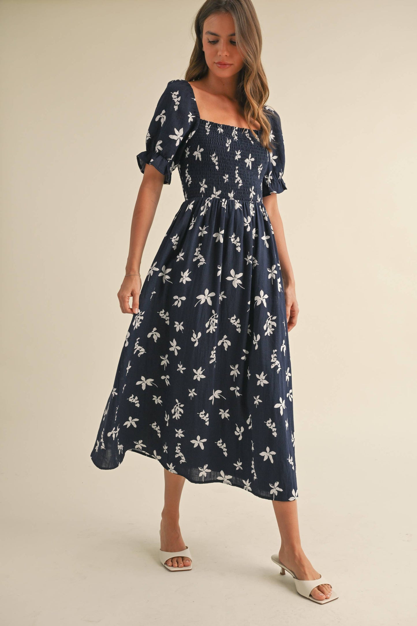 ID8847-A FLORAL MIDI PUFF SLEEVES DRESS