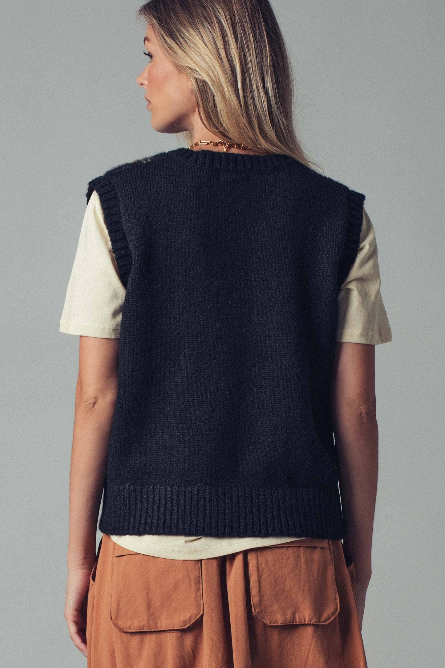 Floral Knit Button-Up Sweater Vest