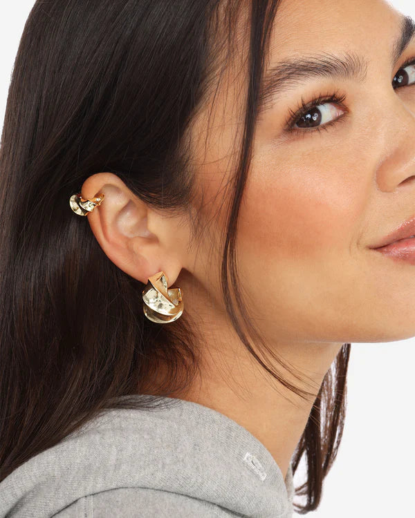 With a Twist Hoops 1"