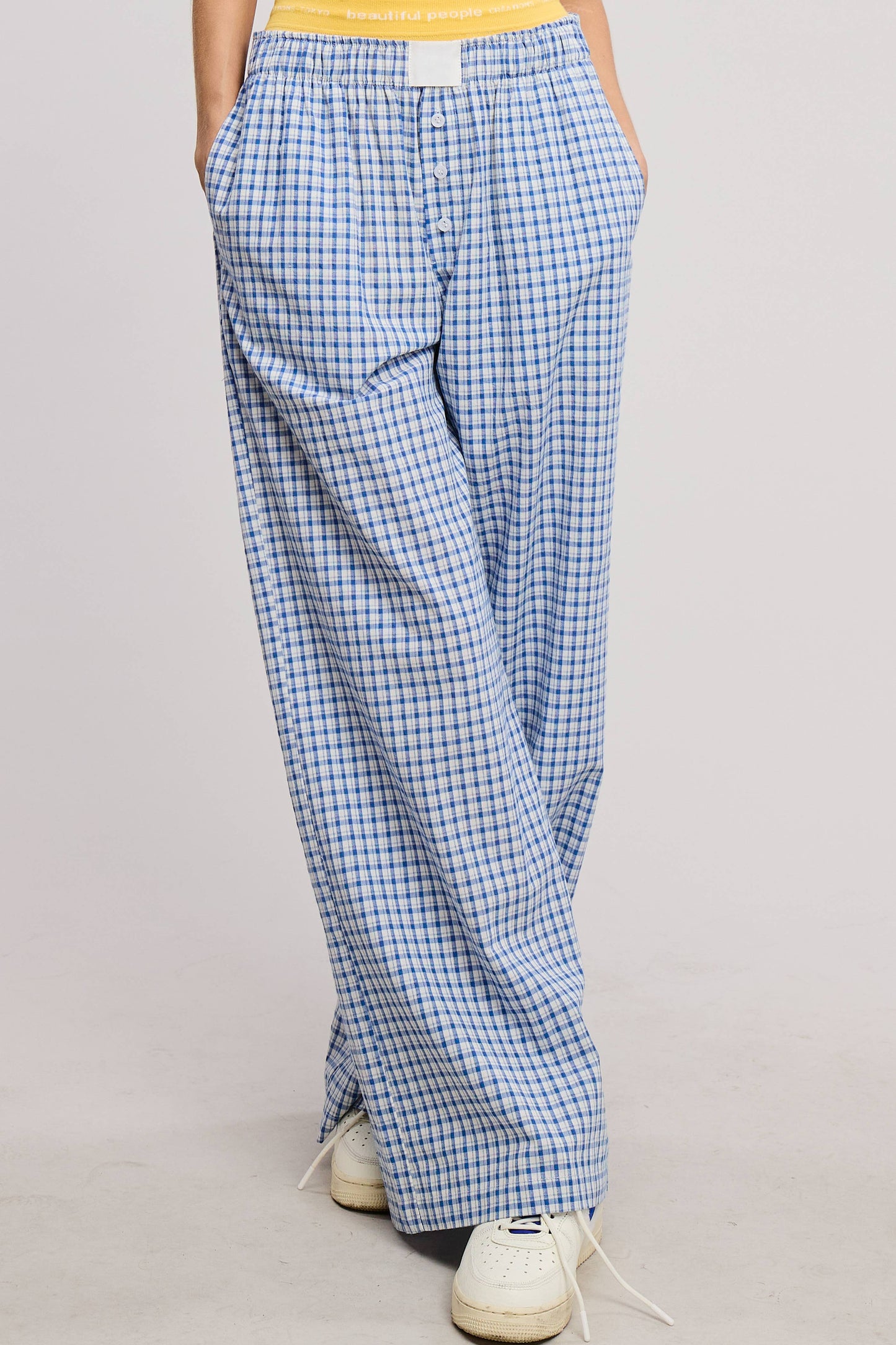 Mid Rise Elasticized Waistband Gingham Pattern Pants