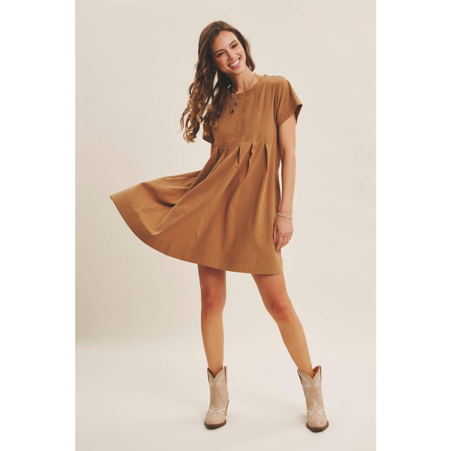 EASYGOING PLEATED DETAIL MINI DRESS WITH POCKETS