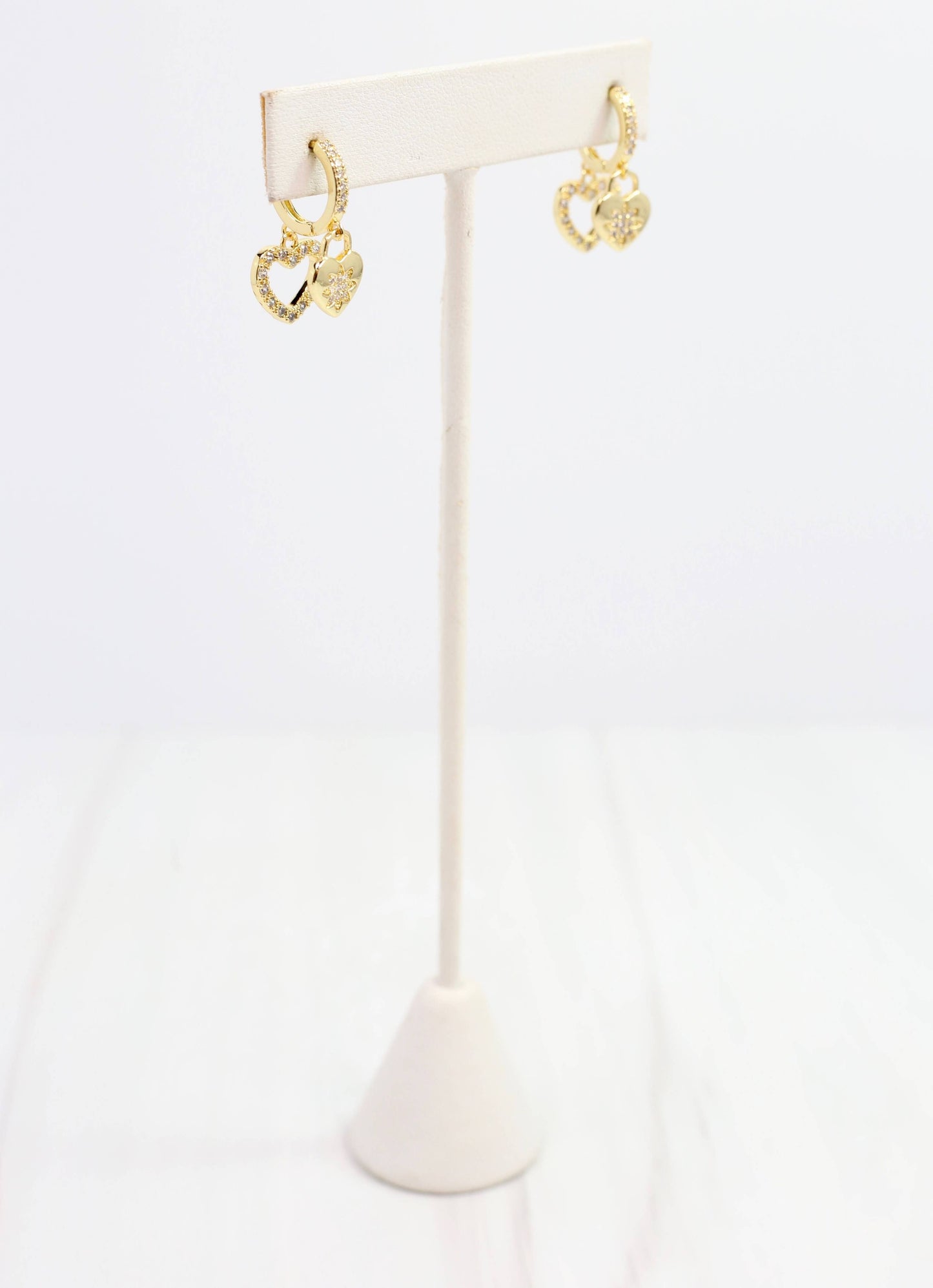 Flynn Charm Earring Gold