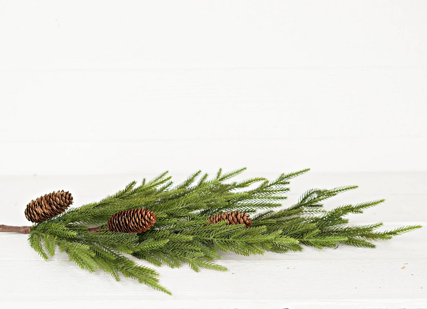 510073- 28inLx16inW Teardrop-Evergreen Norfolk Pine w.Long P