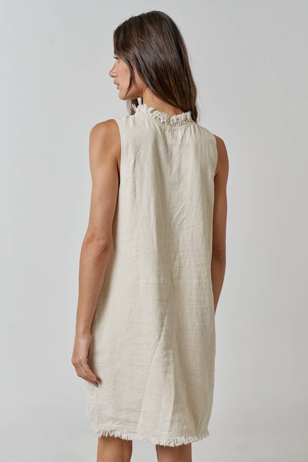ILD3487 LINEN FRAYED V-NECK SLEEVELESS MINI DRESS