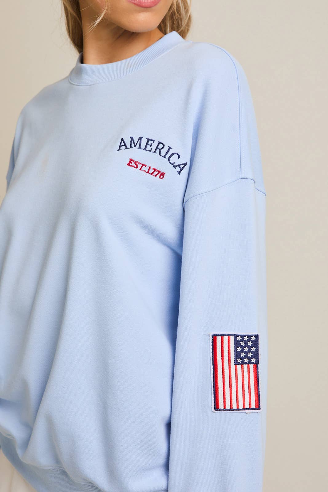 CREW NECK"USA"GRAPHIC SWEATSHIRT