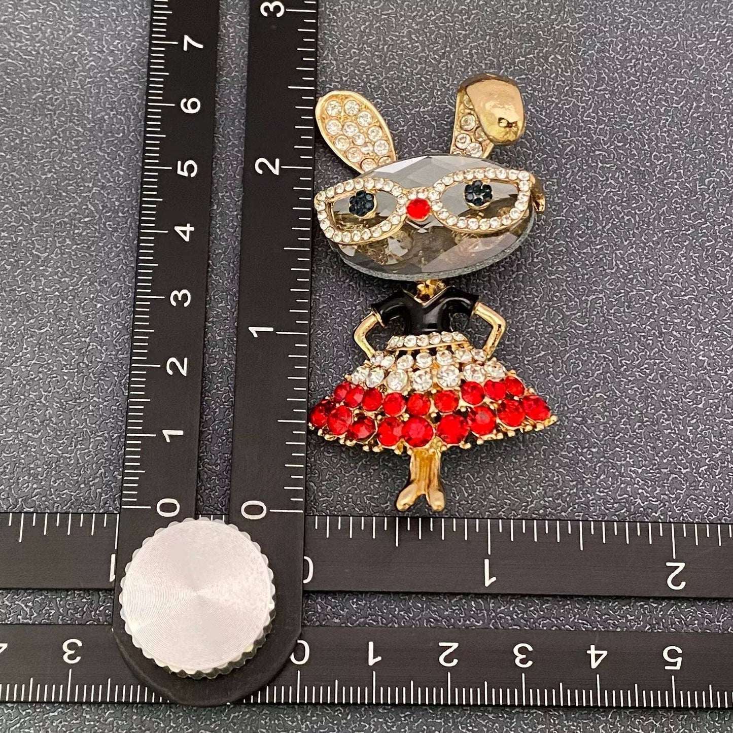 Creative Cartoon Rhinestone Rabbit Brooch