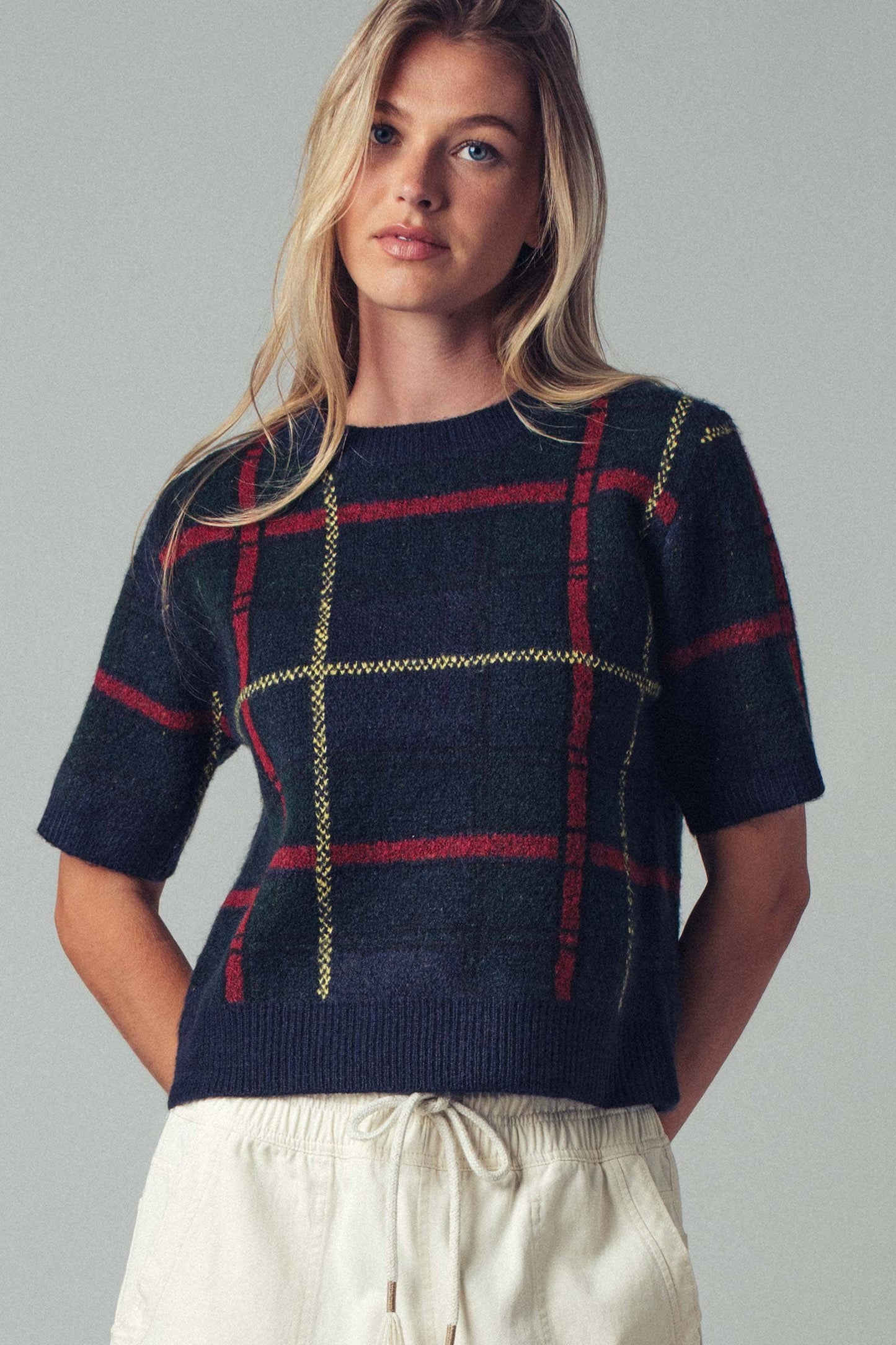 Plaid Short Sleeve Knit Sweater Top