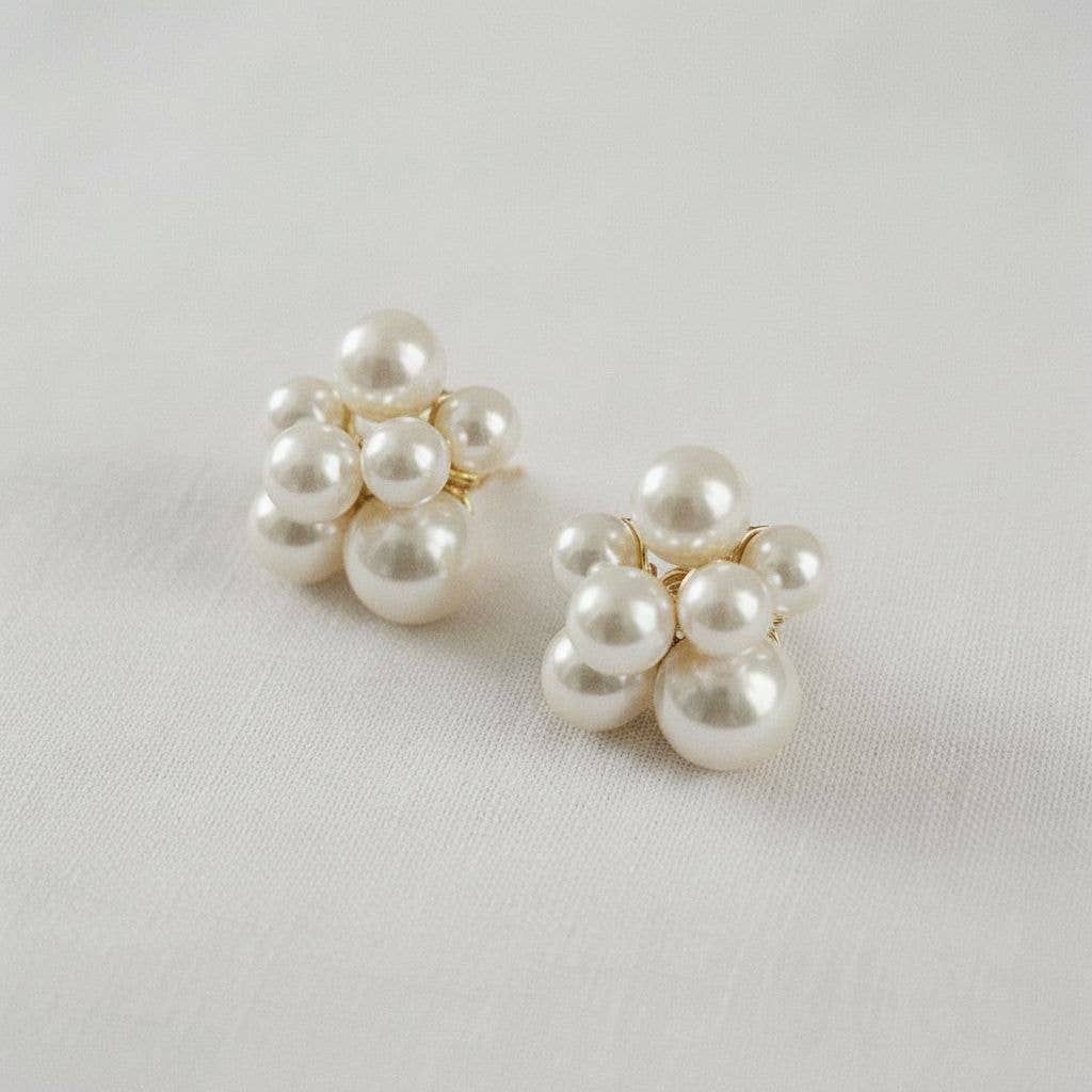 Chic Vintage Pearl Layered Drop Earrings