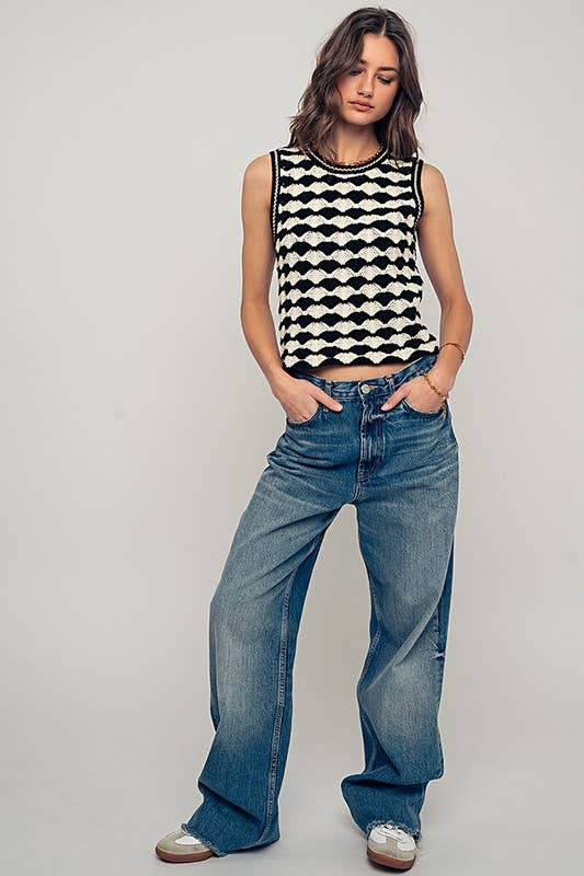 Scallop Crochet Contrast Trim Crewneck Tank Top