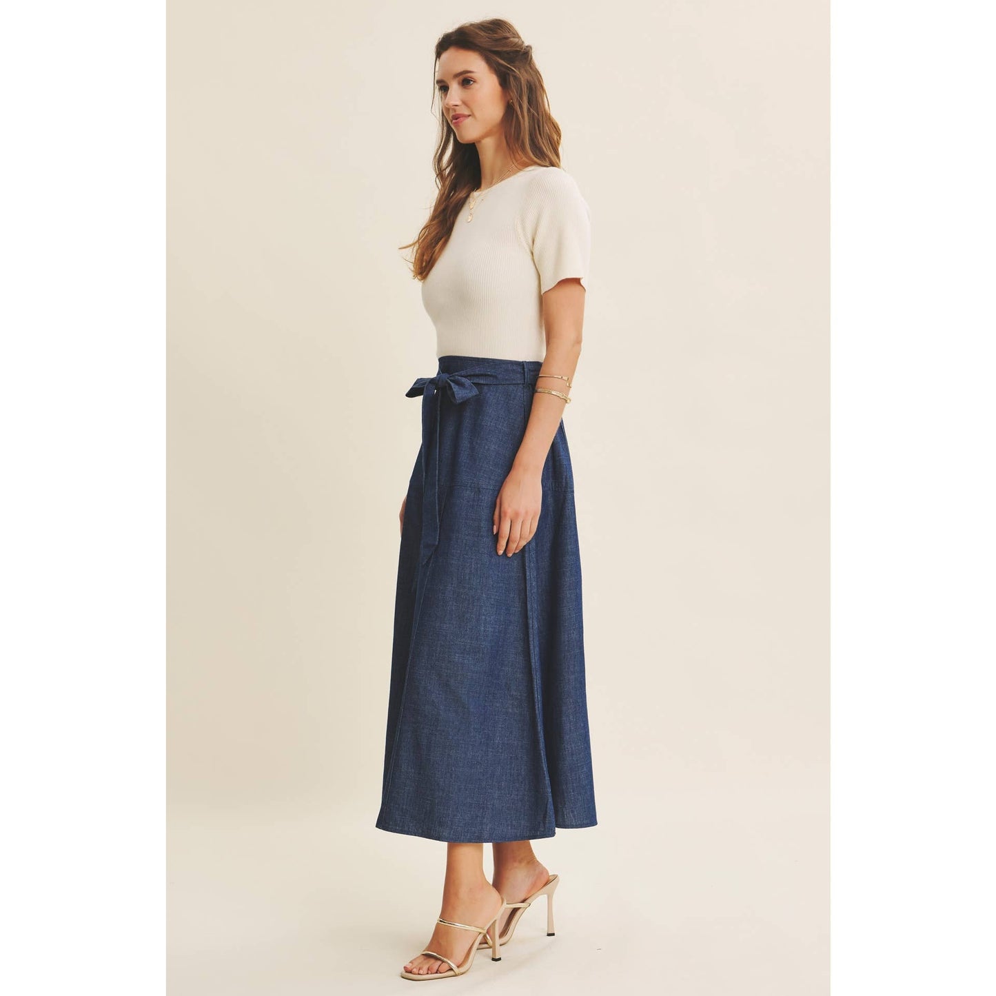 EFFORTLESS MIX OF COZY AND POLISHED TWOFER DENIM DRESS