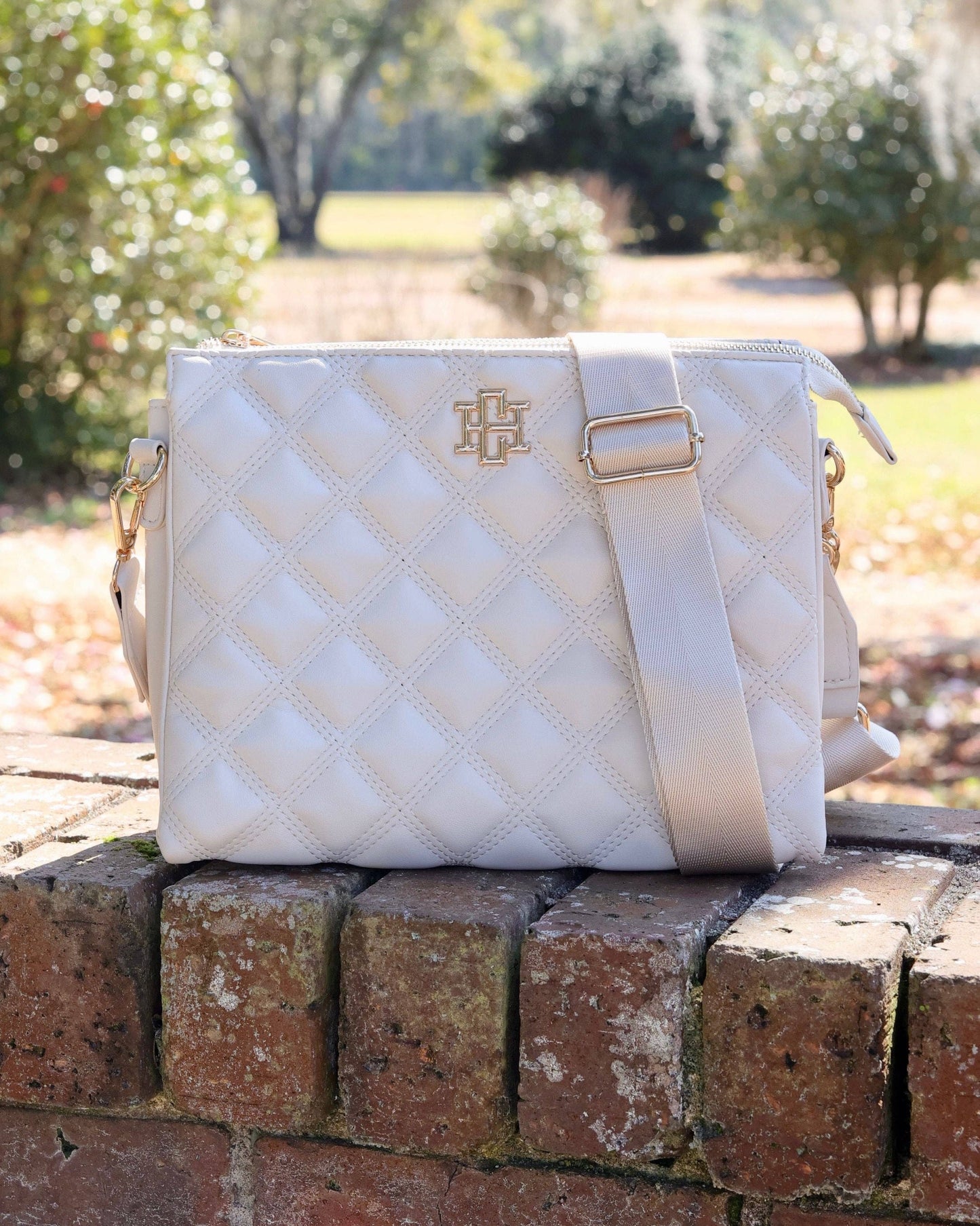 Ariana Crossbody Cream Quilted DQ