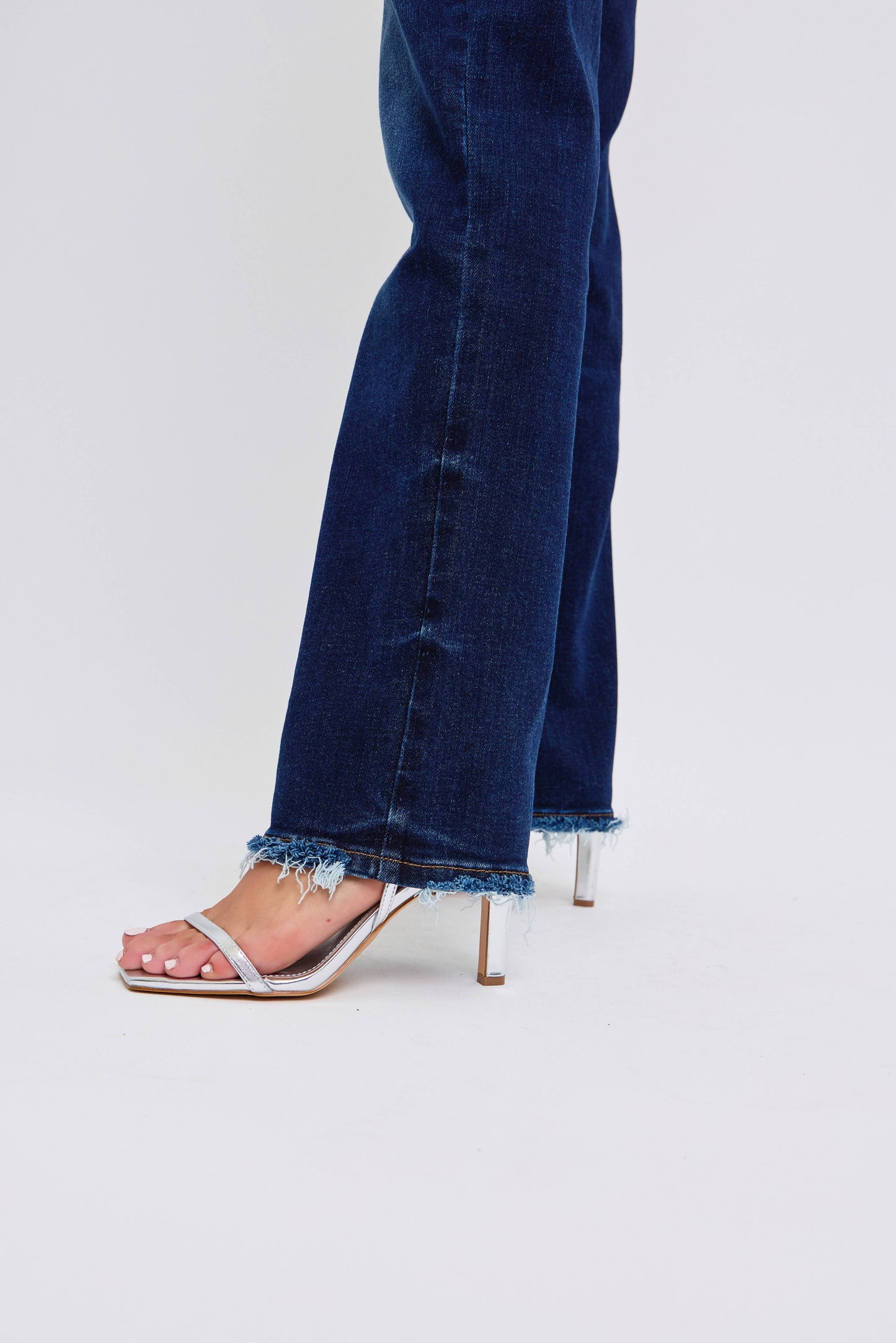 Mid Rise Straight Leg with Fray Hem