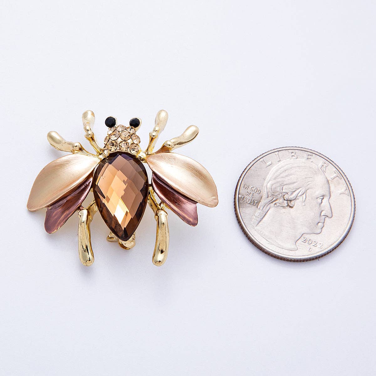 Gold 32mm x 38mm Brown Flying Insect Animal Pin Brooch