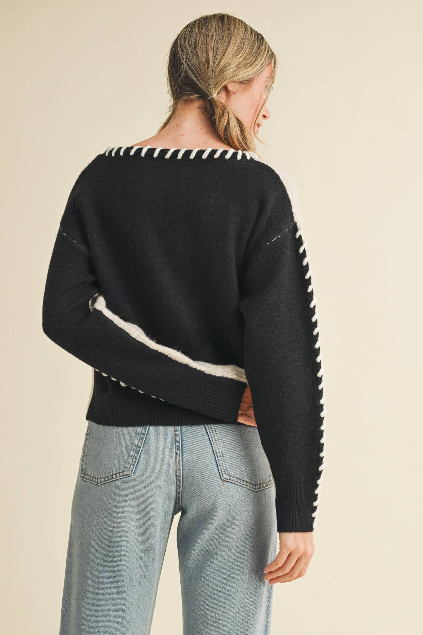WHIP STITCH TWO-TONE SWEATER