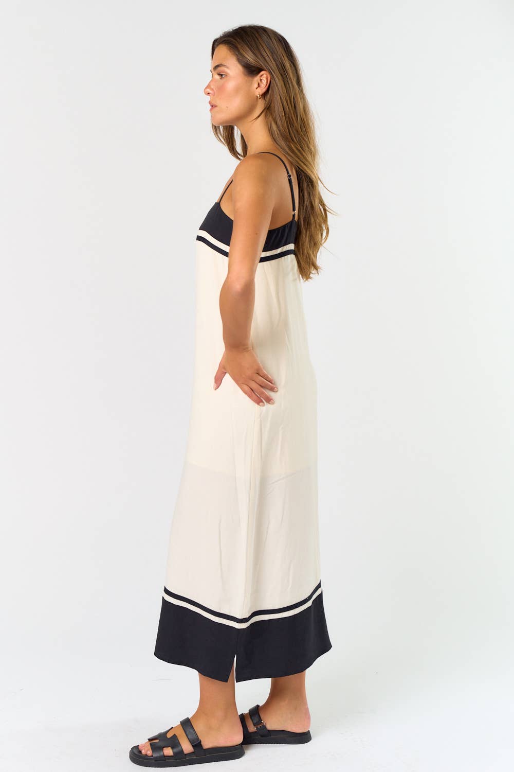 ILD4630 CONTRAST STRIPED MIDI DRESS