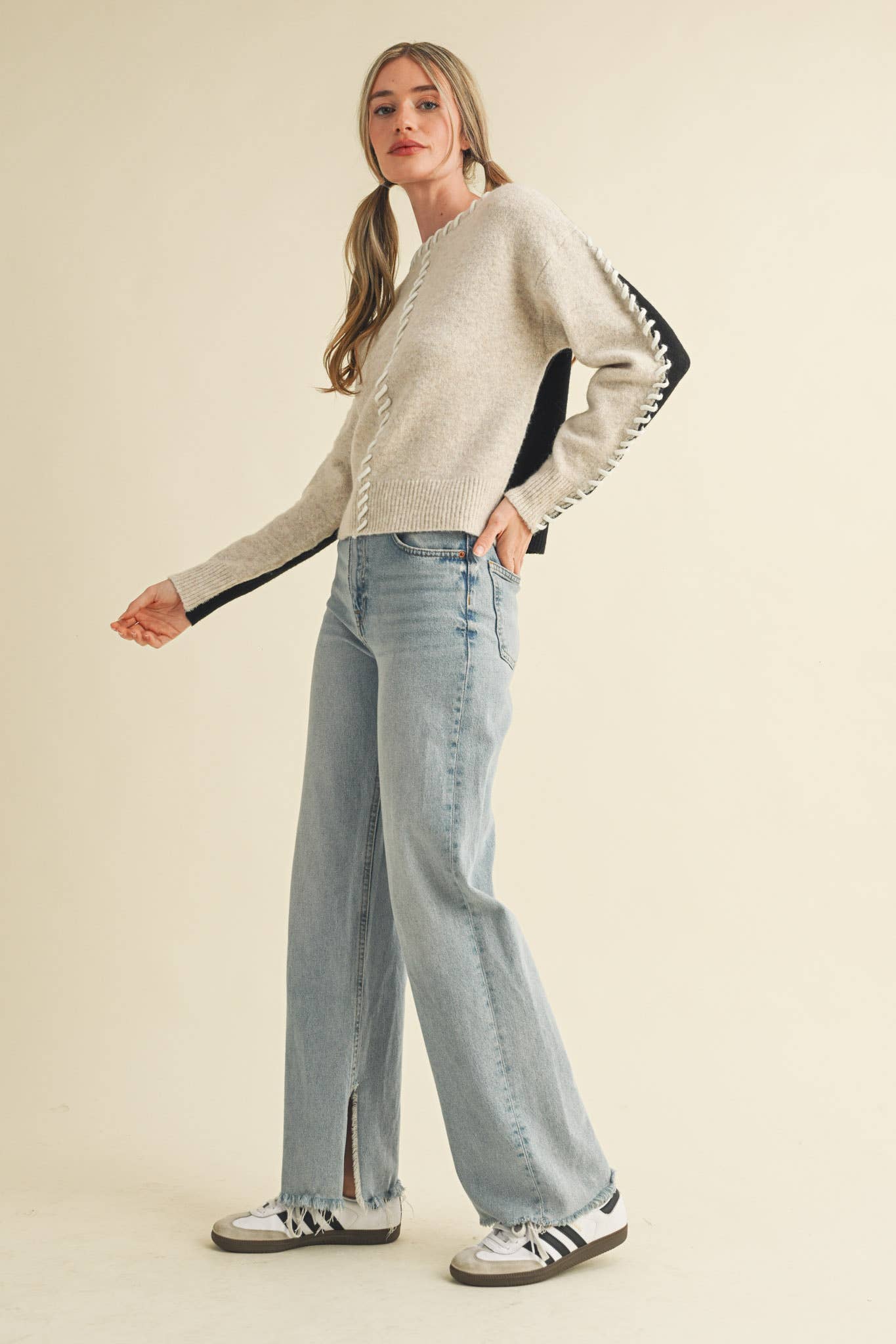 WHIP STITCH TWO-TONE SWEATER