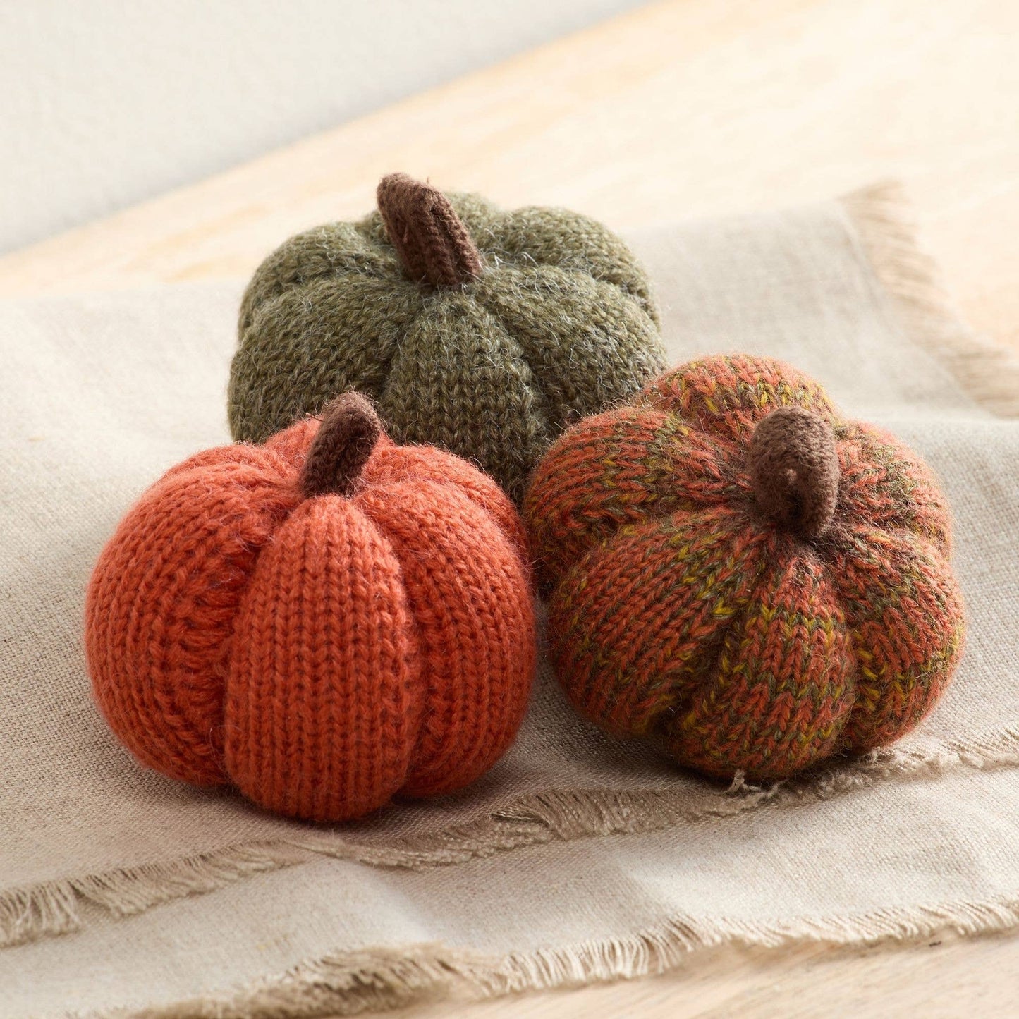 Cozy Knit Pumpkins, variegated yarns, unique autumn colors