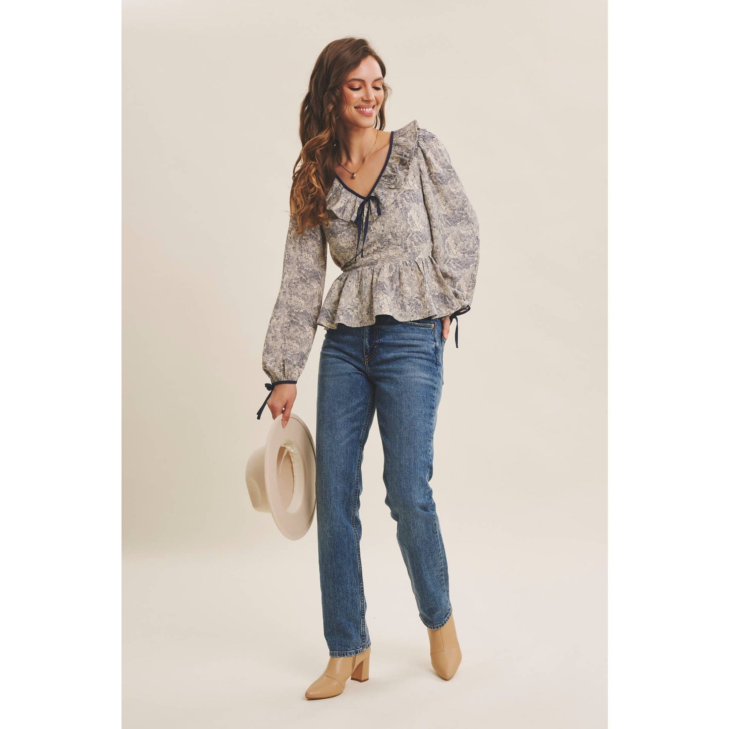 TOILE PRINTED BABYDOLL BLOUSE WITH BALLOON SLEEVES