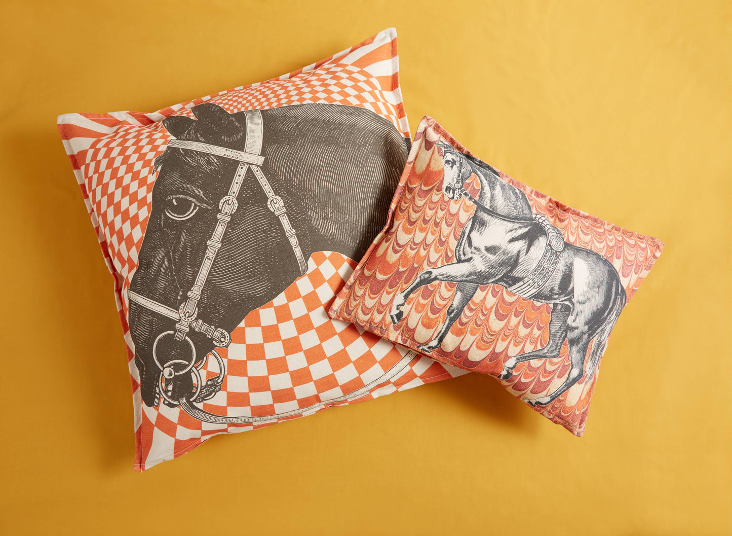 EQUUS MARBLE PILLOW ORANGE 12"X16"