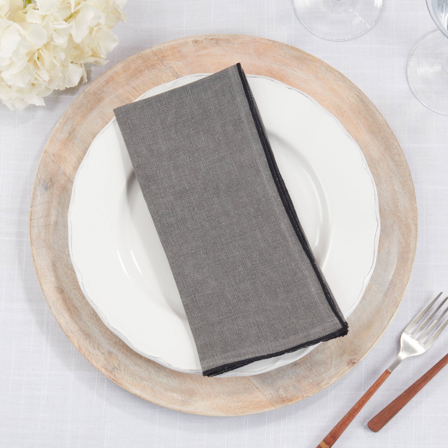 Linen Stonewashed Stitched Border Napkin