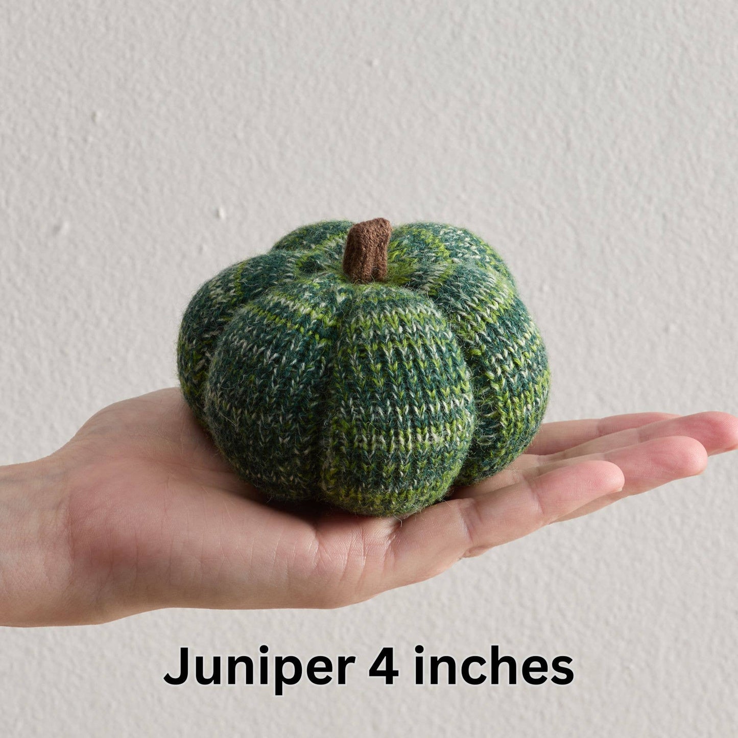 Cozy Knit Pumpkins, variegated yarns, unique autumn colors