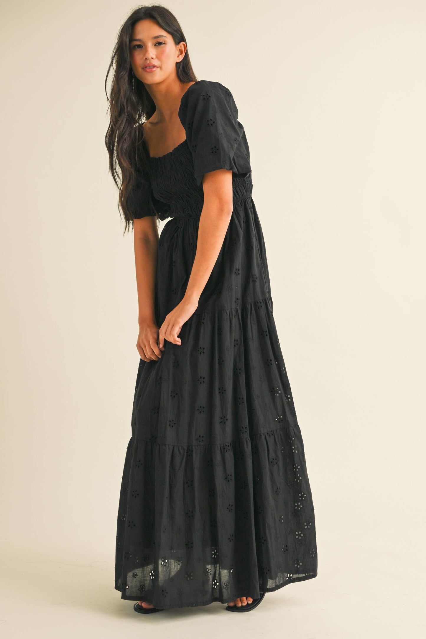 ID8852 EYELET PUFF SLEEVES MIDI DRESS WITH SMOCKING