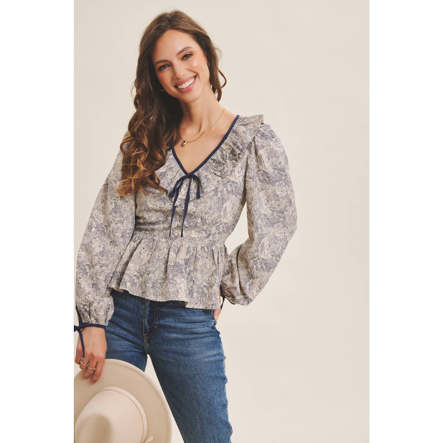 TOILE PRINTED BABYDOLL BLOUSE WITH BALLOON SLEEVES