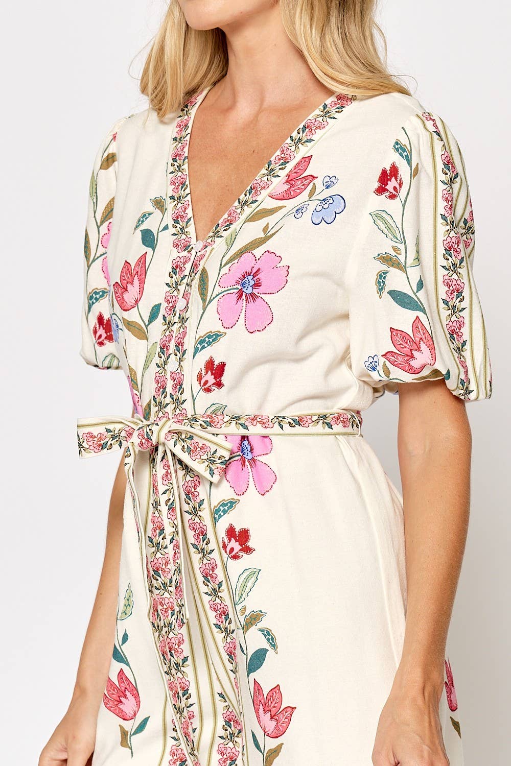 ILR5075 PRINTED SHORT PUFF SLEEVE ROMPER