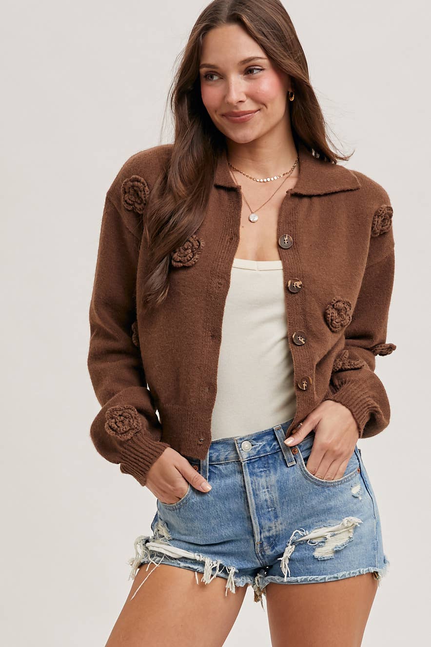 FLORAL EMBROIDERY BUTTON DOWN COLLAR KNIT CARDIGAN