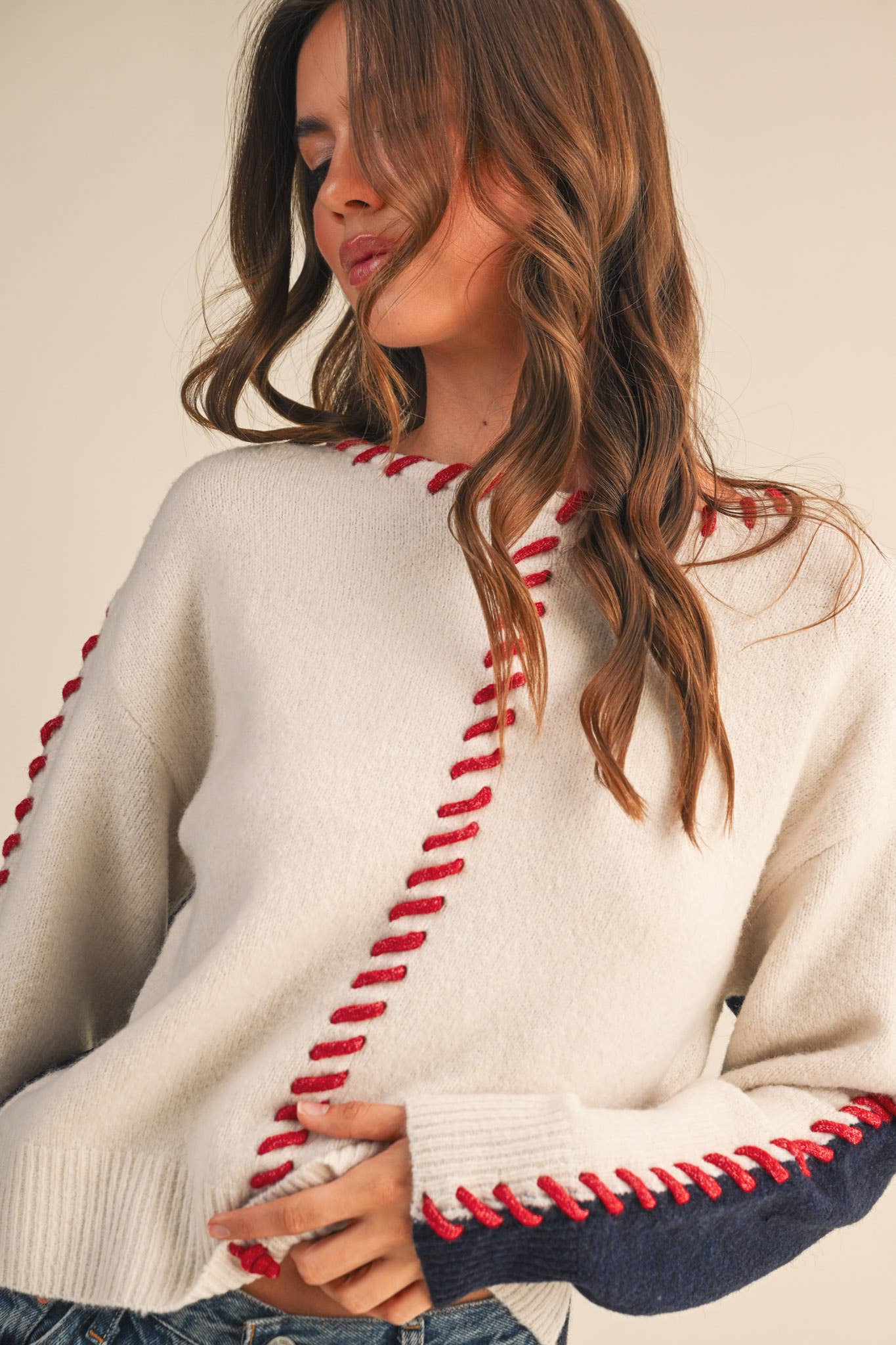 WHIP STITCH TWO-TONE SWEATER