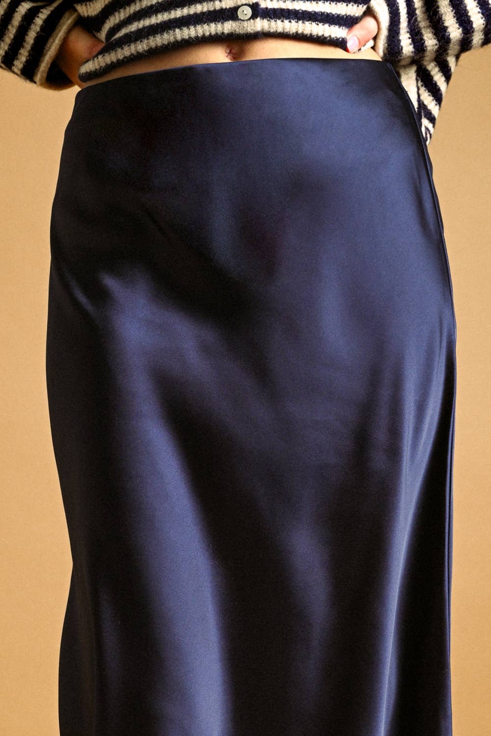 SATIN MAXI SKIRT