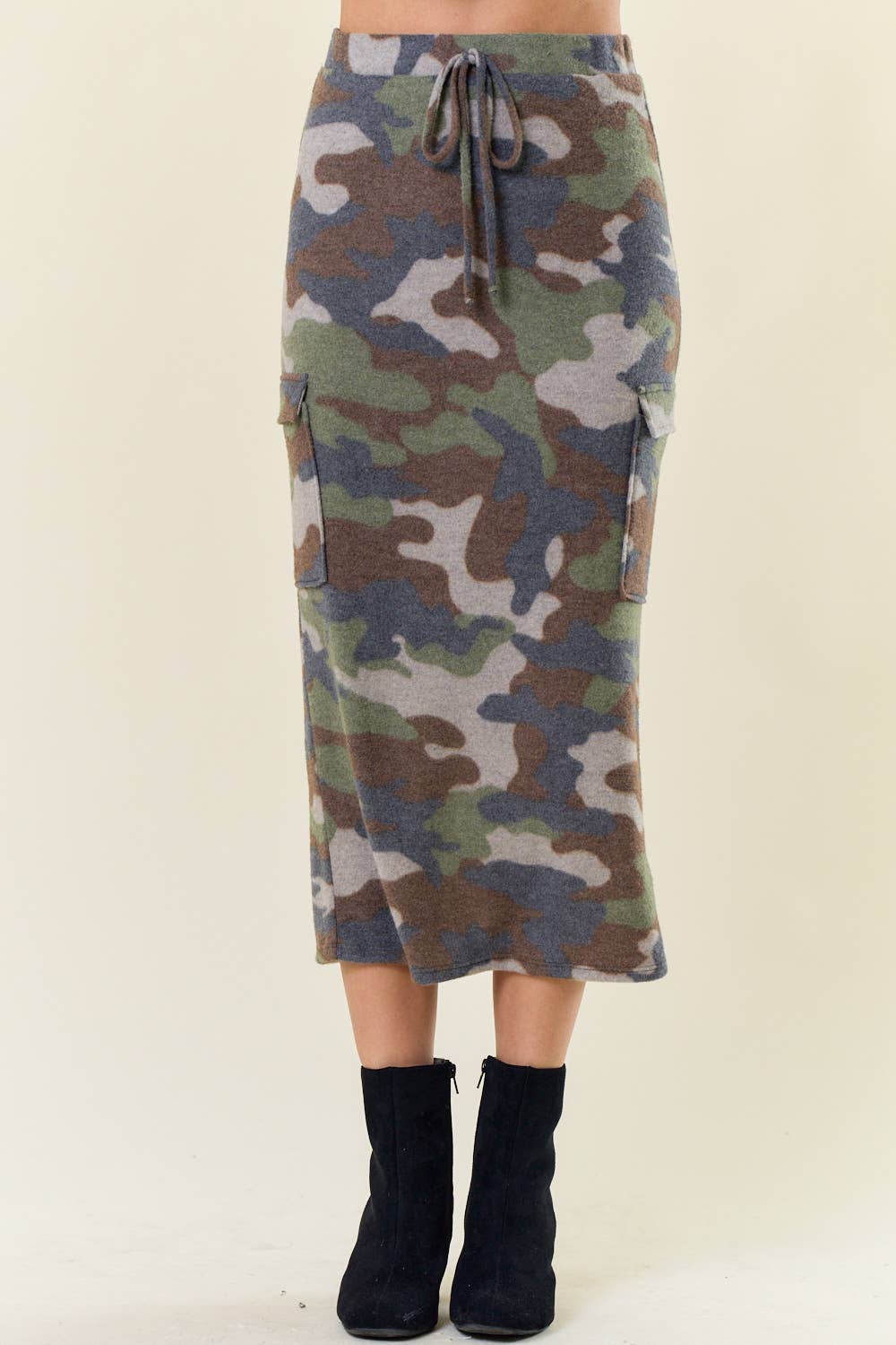 SS1206A CAMO CARGO SKIRT