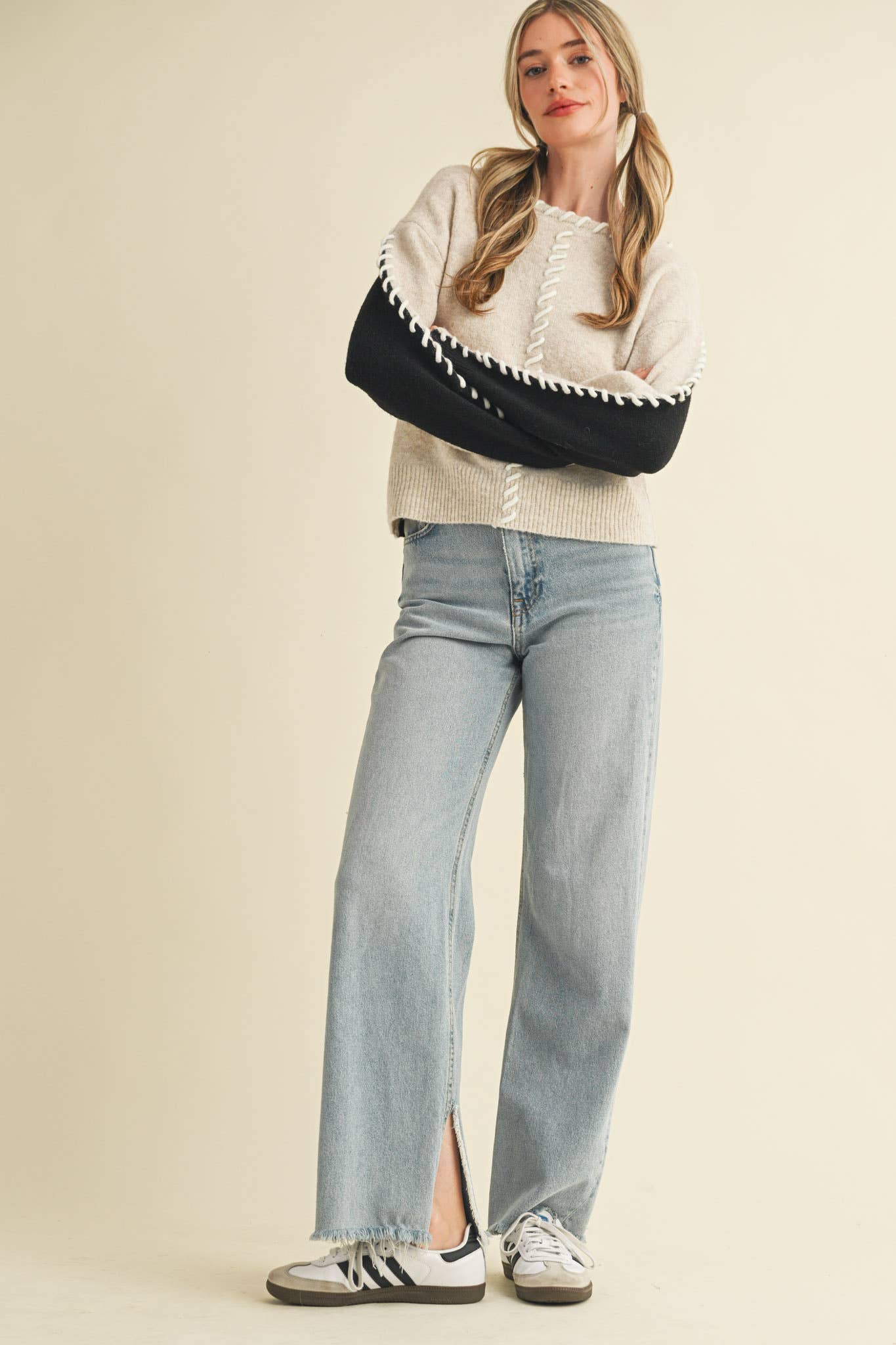 WHIP STITCH TWO-TONE SWEATER