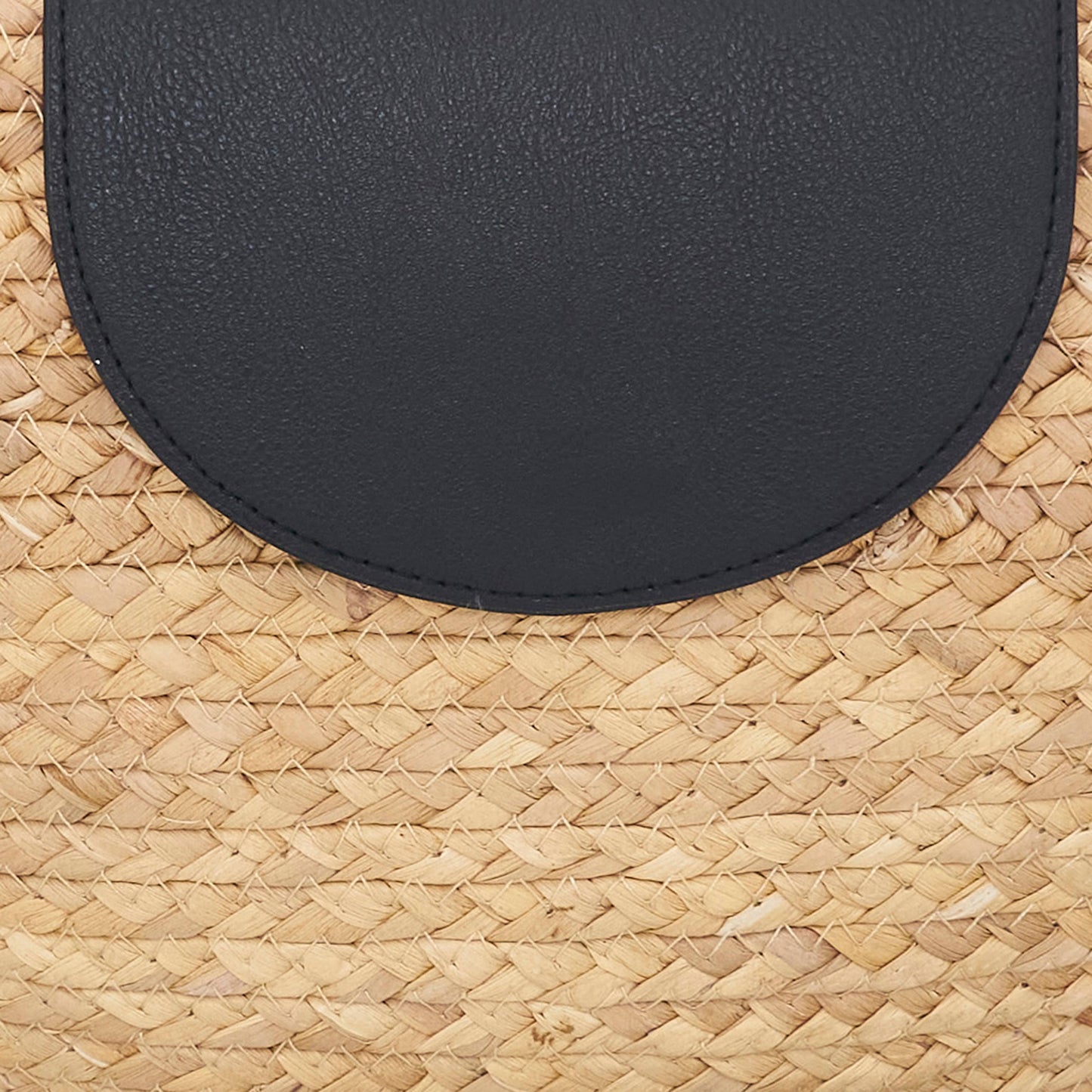 Chic Straw Crossbody Bag