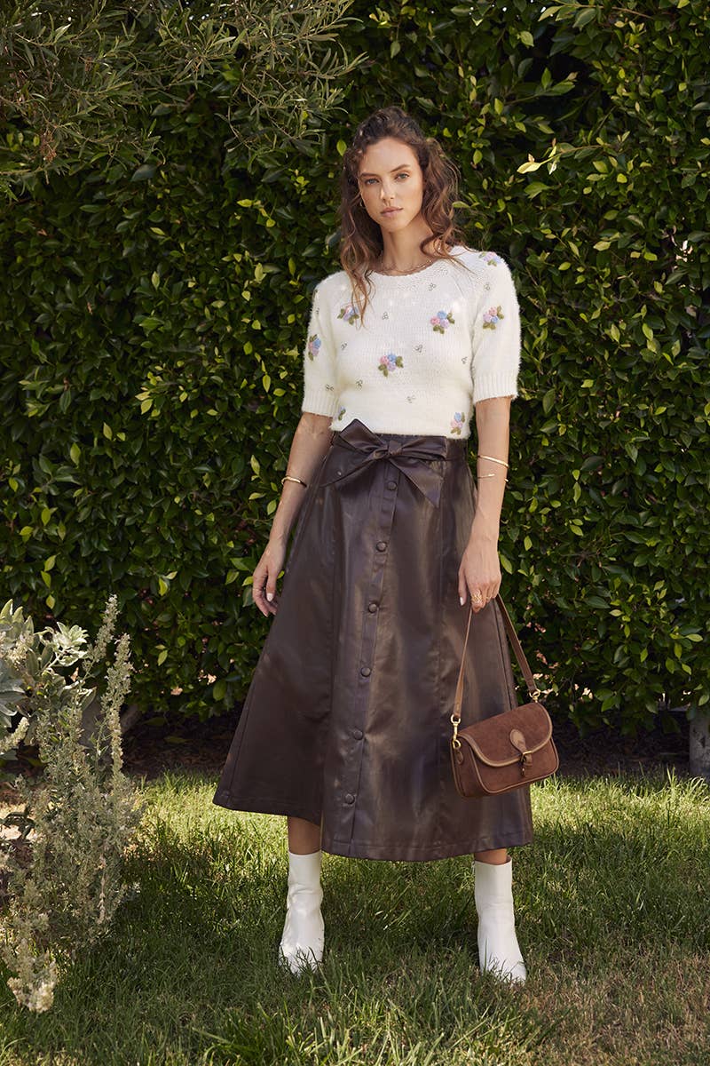 SOPHISTICATED VEGAN FAUX LEATHER BELTED MIDI SKIRT