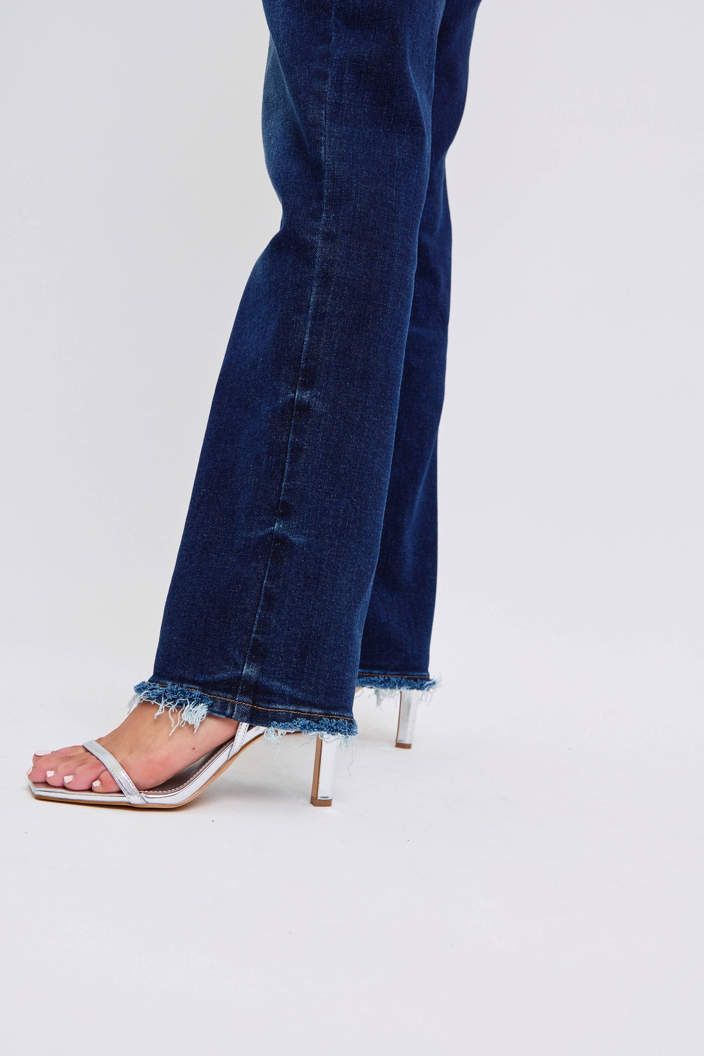 Mid Rise Straight Leg with Fray Hem