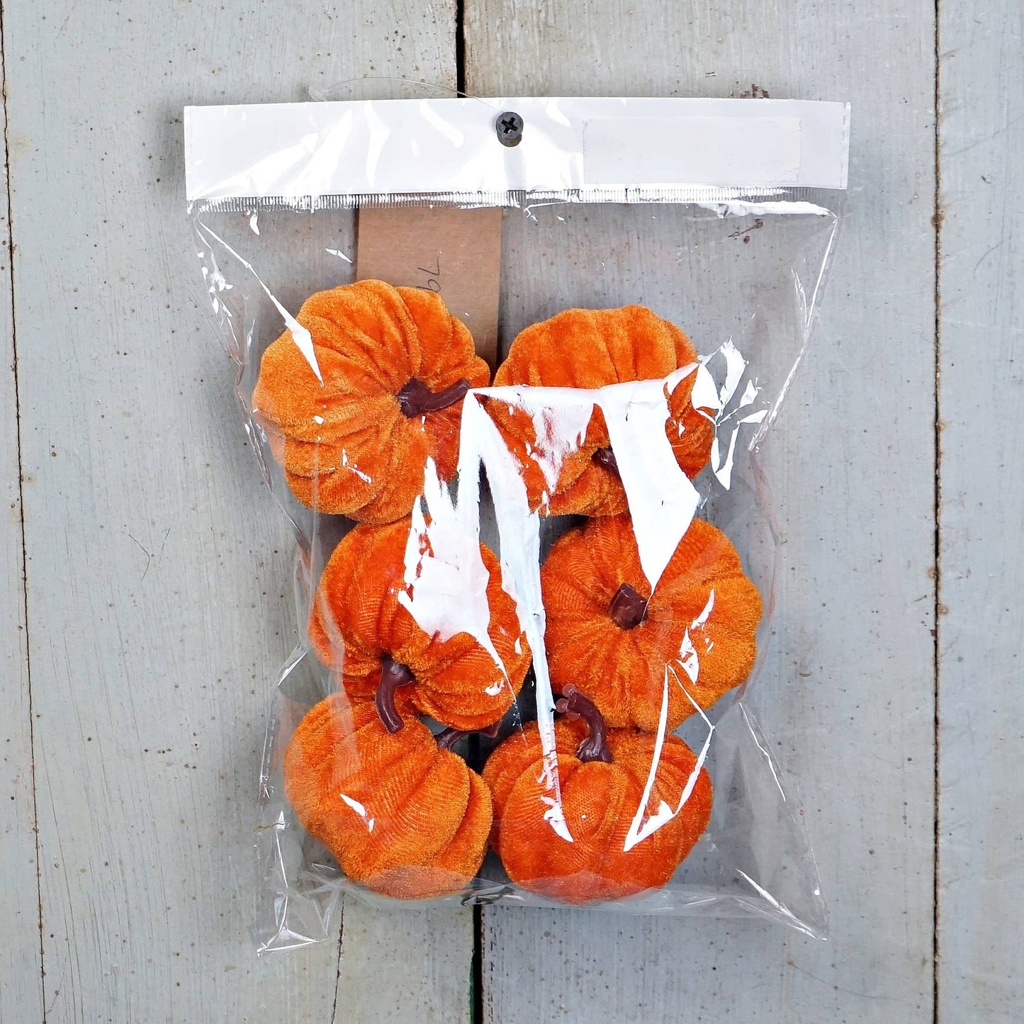 ISB79865- Mini Velvet Pumpkin Bagx6-OR
