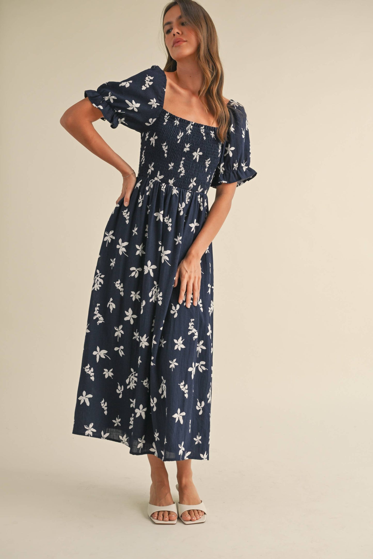 ID8847-A FLORAL MIDI PUFF SLEEVES DRESS