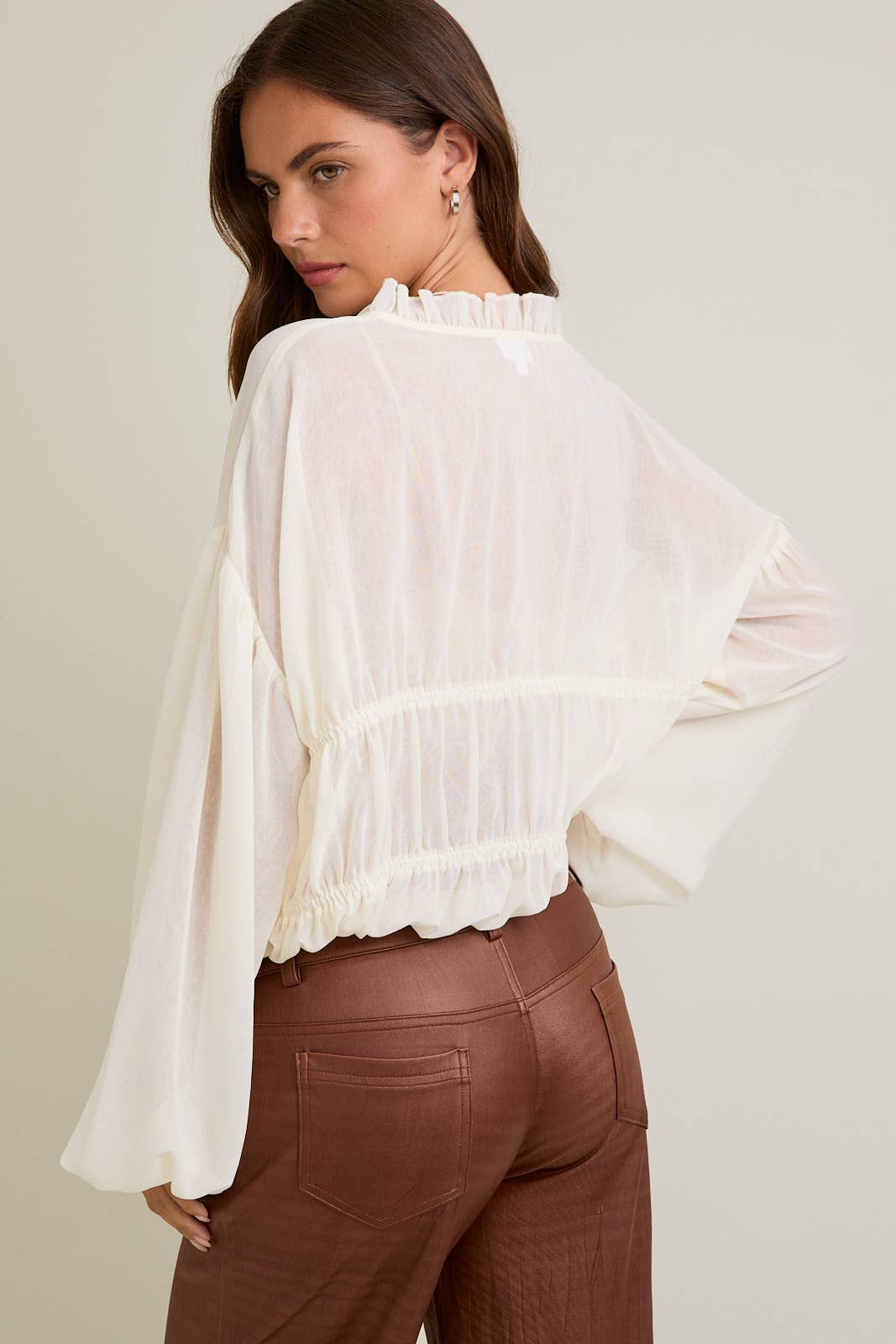 LONG SLEEVES BLOUSE TOP WITH RUFFLE DETAIL ON NECKLINE