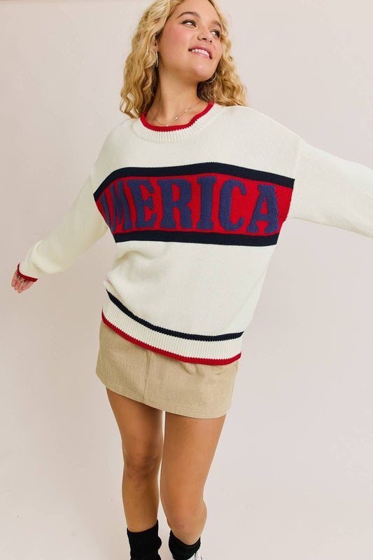 LAST CHANCE - "AMERICA" GRAPHIC LONG SLEEVE CREW NECK SWEATER - Size XS