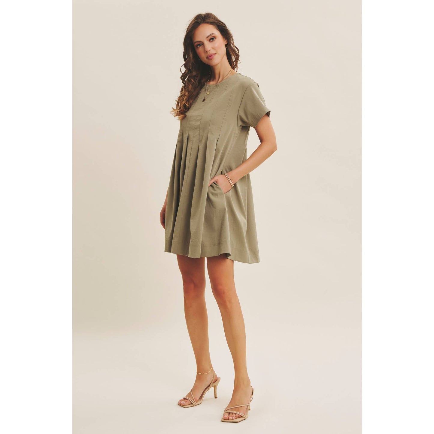 EASYGOING PLEATED DETAIL MINI DRESS WITH POCKETS