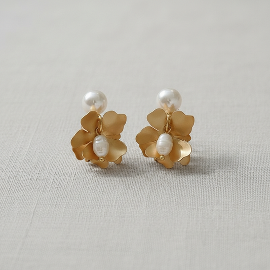Pearl Floral Earrings