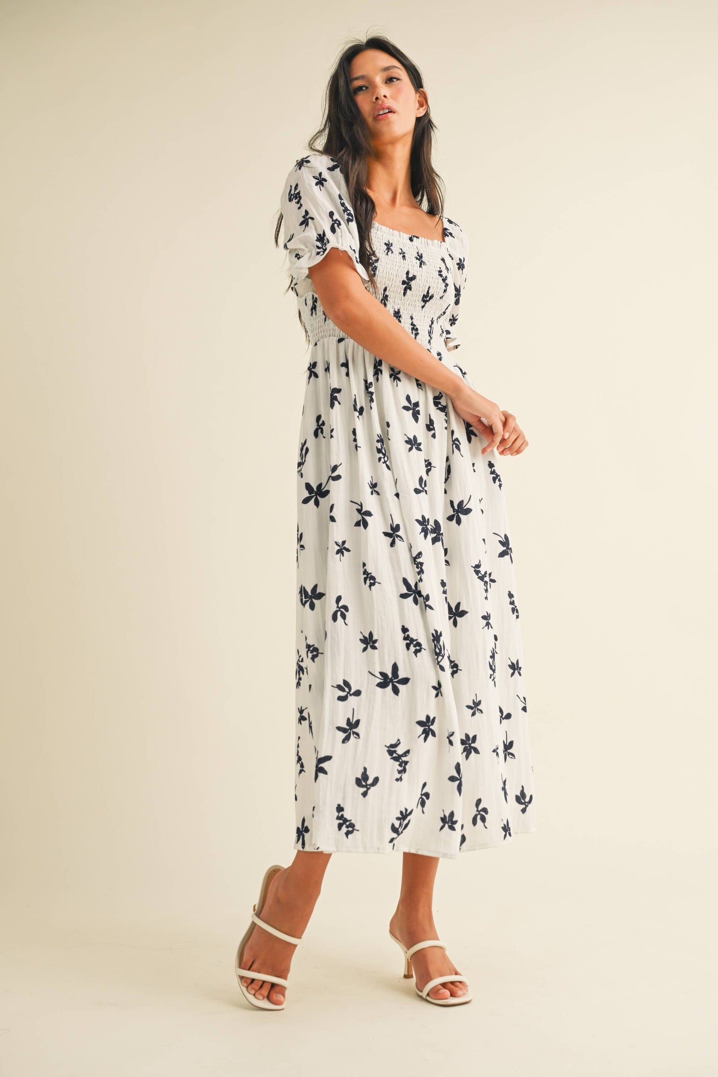 ID8847-A FLORAL MIDI PUFF SLEEVES DRESS