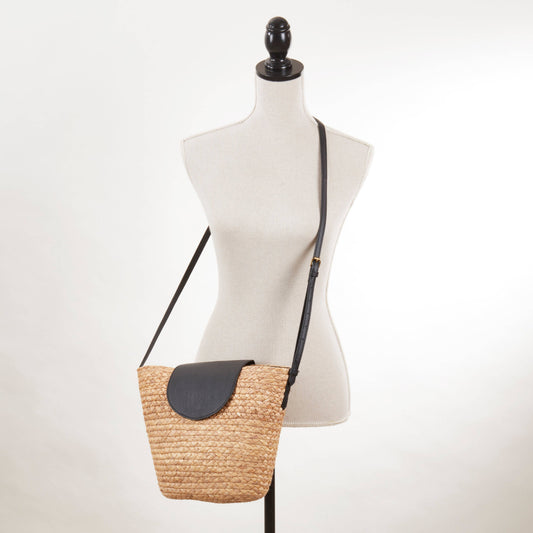 Chic Straw Crossbody Bag