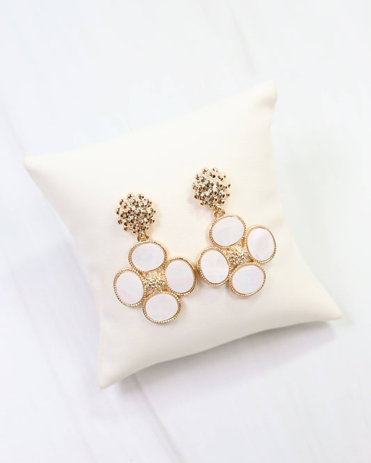 Cicero Flower Dangle Earring Mother Of Pearl