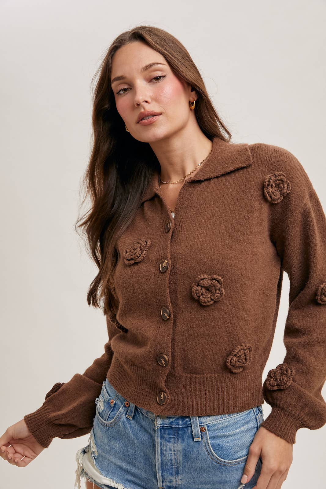 FLORAL EMBROIDERY BUTTON DOWN COLLAR KNIT CARDIGAN