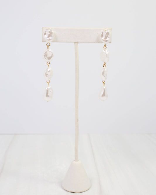 Woodward Baroque Pearl Dangle Earring Cream