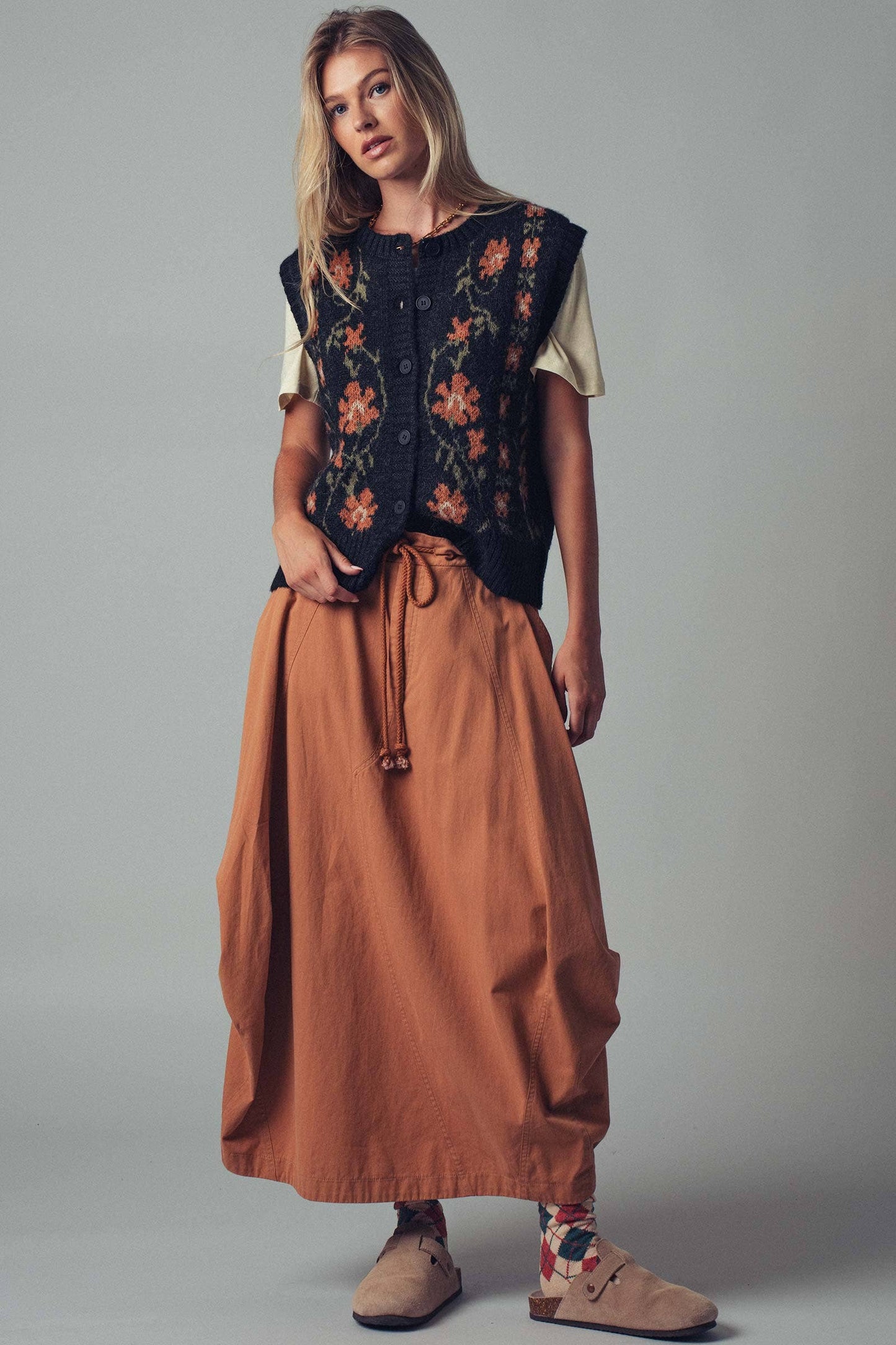 Floral Knit Button-Up Sweater Vest