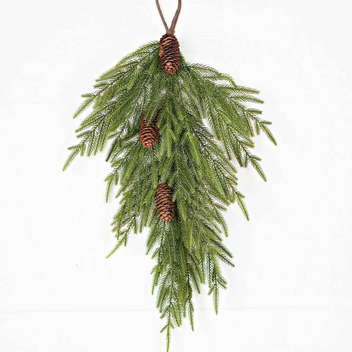 510073- 28inLx16inW Teardrop-Evergreen Norfolk Pine w.Long P
