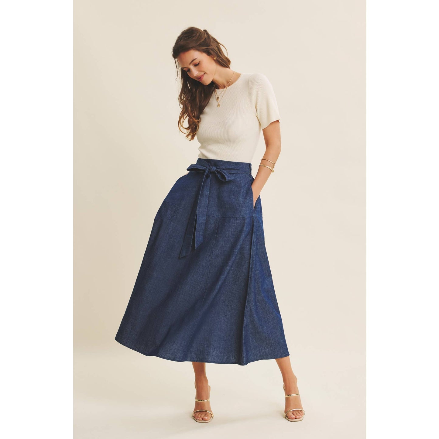 EFFORTLESS MIX OF COZY AND POLISHED TWOFER DENIM DRESS